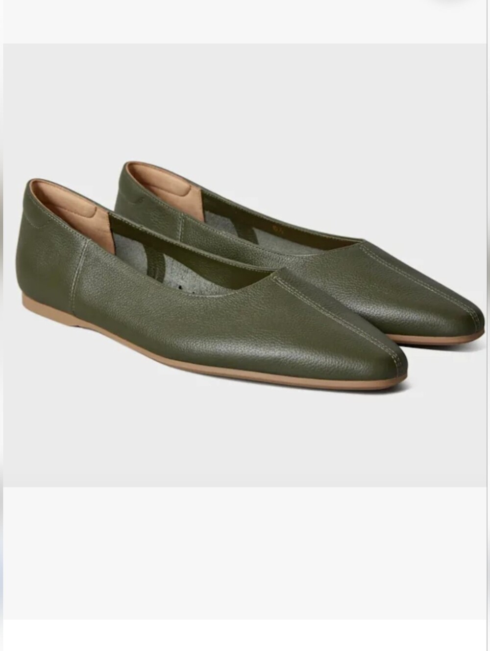 Everlane Tapered Day Glove Leather Flats in Dark Forest Green - Size 10.5